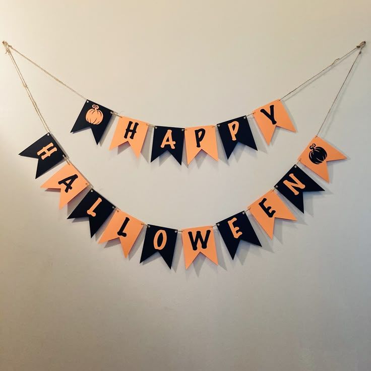 Halloween garland