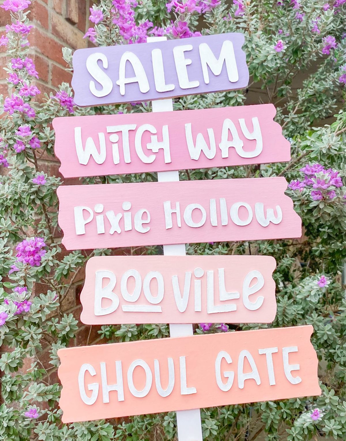 Pink directions Halloween route